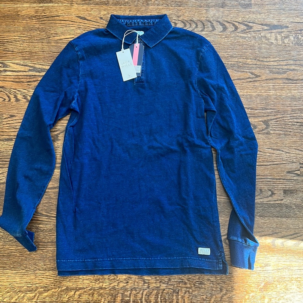 Men’s jack wills blue shirt.